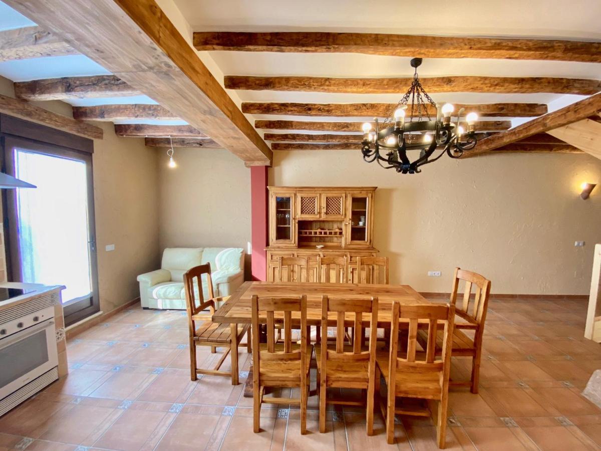 La Parada De Jimena-Casa Rustica Rodeada De Bodegas En ルエダ エクステリア 写真