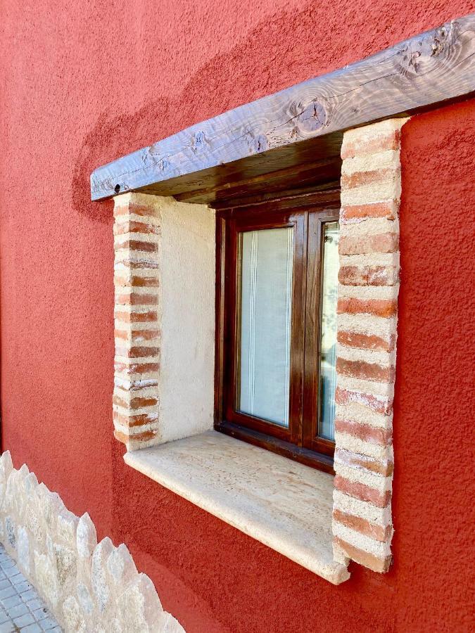 La Parada De Jimena-Casa Rustica Rodeada De Bodegas En ルエダ エクステリア 写真